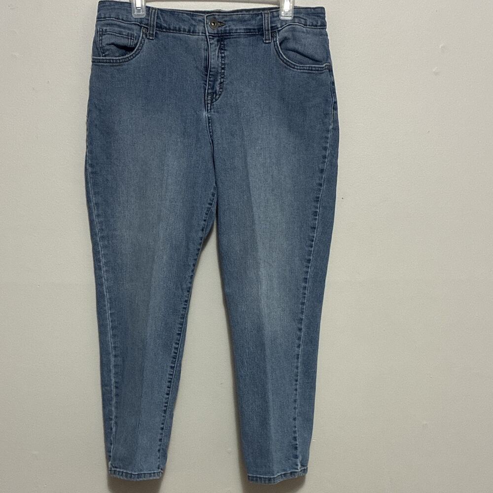 Style & Co Women's Capri Jeans Blue Medium Wash Slim Stretch 5-Pocket Size 14 - Picture 1 of 7